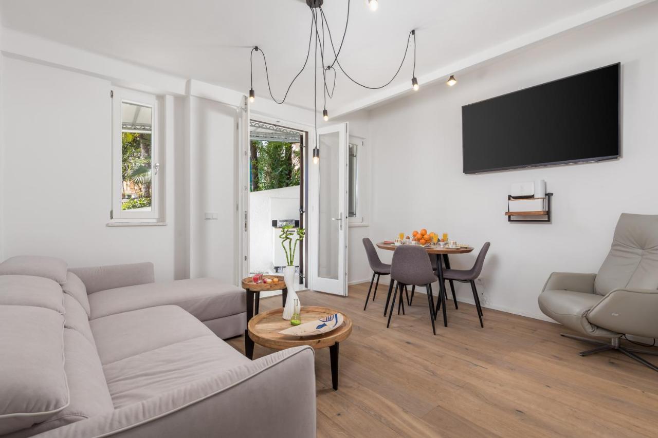 Apartman Rhea Opatija Exterior foto